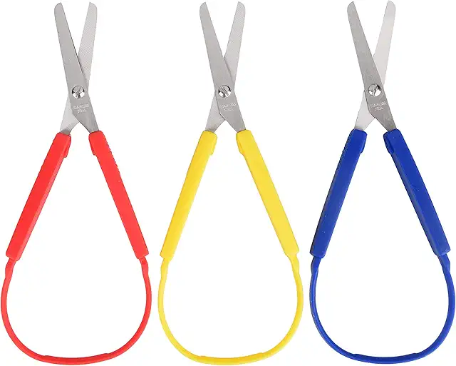 Easy Grip Scissors — local reference photo in HandTherapy.app catalog (education; not retailer packaging)